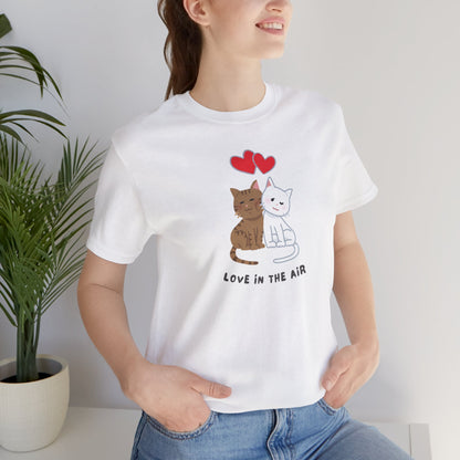 Cute Cat Love Graphic Tee - Perfect for Animal Lovers