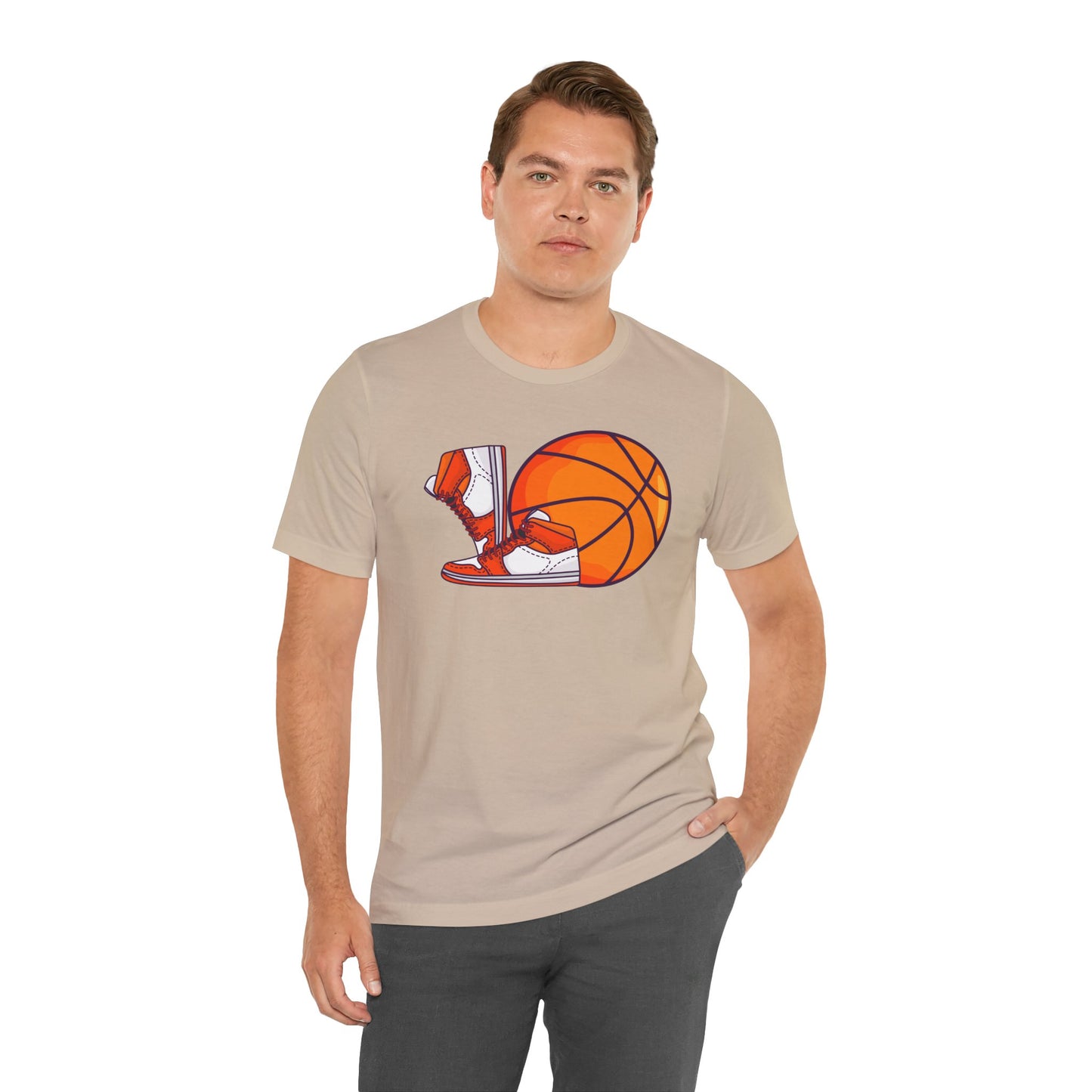 T-shirt unisexe en jersey avec chaussures de basket-ball